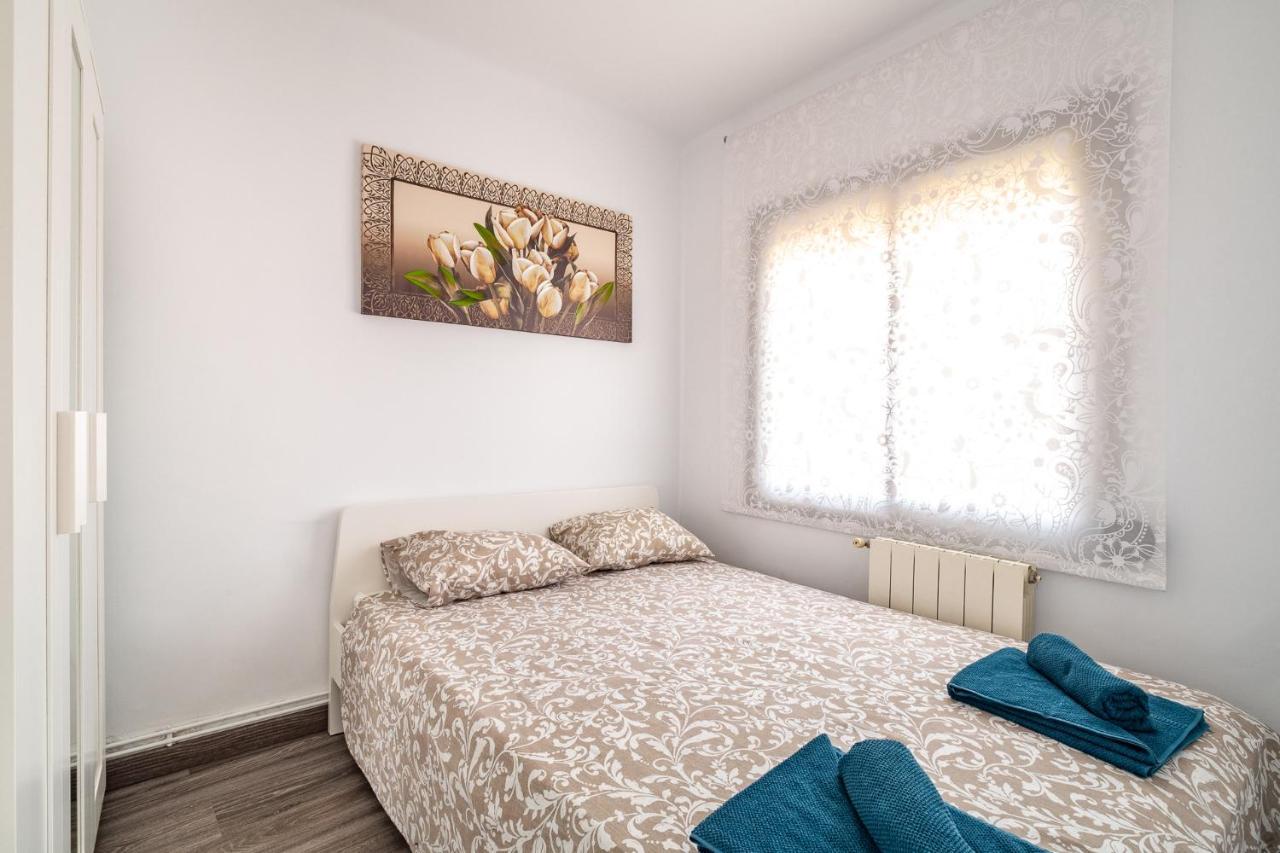 Lovely Apartment Barca 2 산트 아드리아 데 베소스 외부 사진